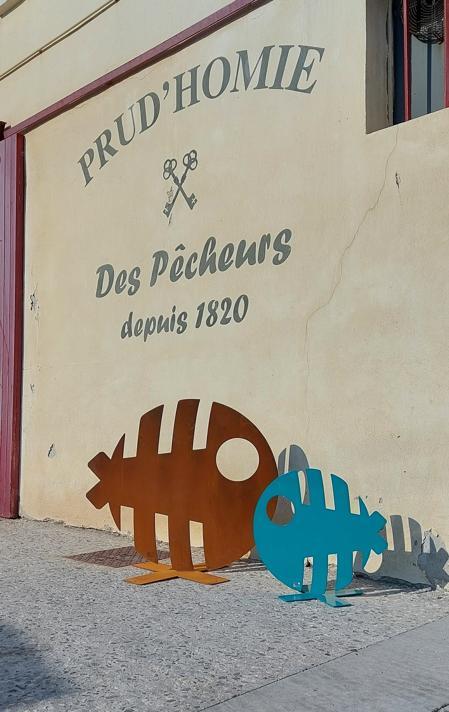 POISSON ARÊTE A POSER